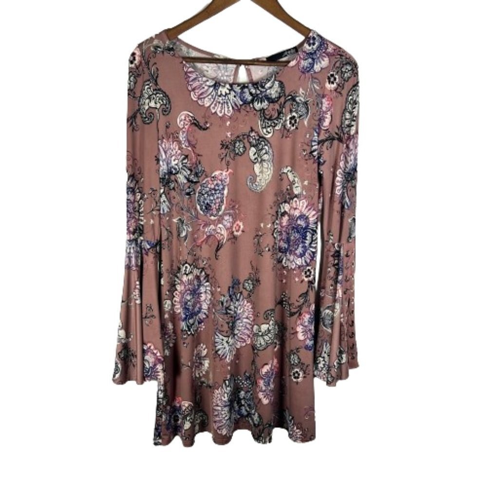 Arielle Womens Paisley Boho Style Dress Size Medium Long Bell Sleeves Mauve Pink